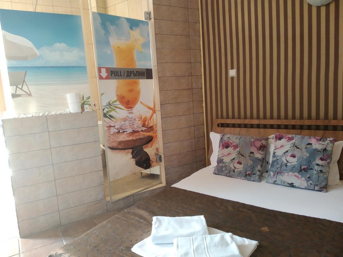 Hotel Perfect Varna Extérieur photo